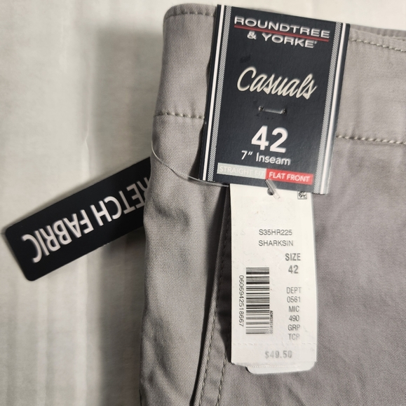 NWT Men's Roundtree & Yorke Casuals Straight Fit Flat Front Shorts - Picture 2 of 6